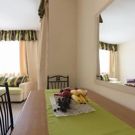 1bedroom W Balcony &kitchen Wifi ❤rx❤ Lägenhet Slăntjev Brjag